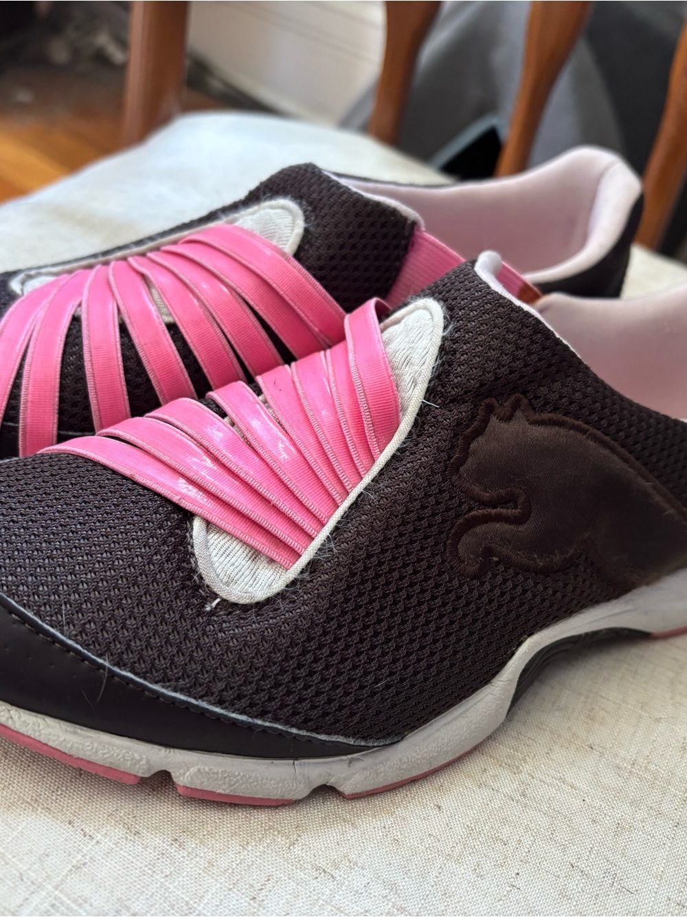 Puma Women's Black and Pink Slip-On Athletic Sneakers